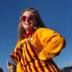 Meet your Posher, Liz